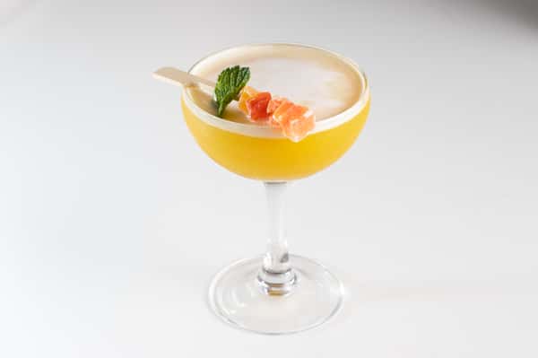 Fléur Mango Martini