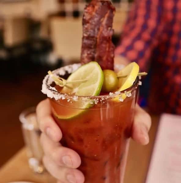 🇺🇸Happy Labor Day everyone🇺🇸 kick off your holiday with us! We are serving brunch until 4PM today 🍾