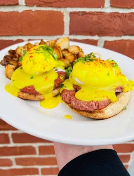 Traditional Eggs Benedict