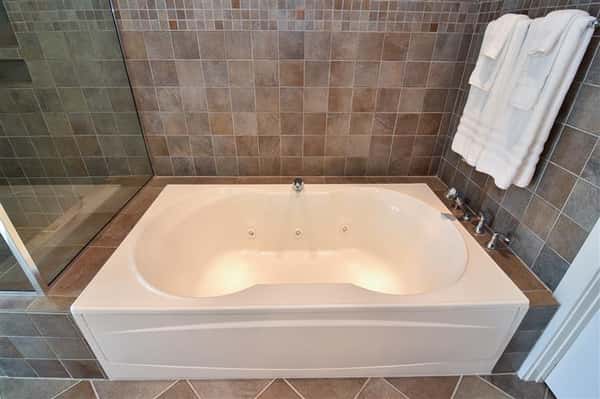 bathtub