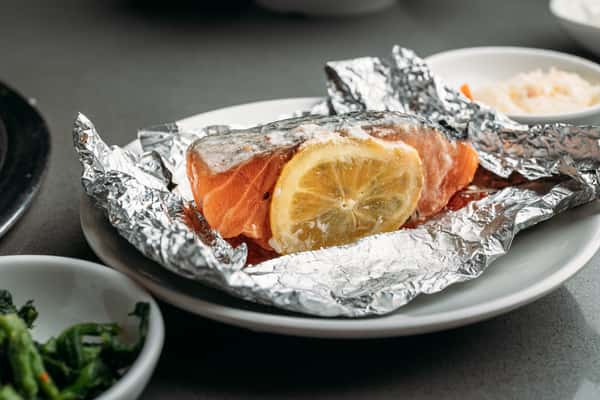 Yunh Uh Salmon (salmon)