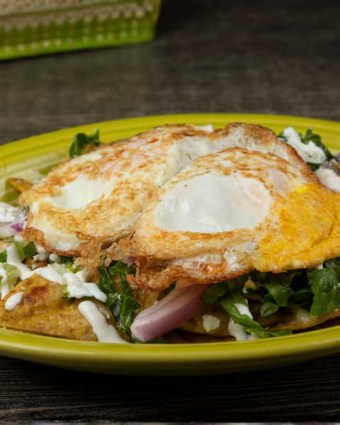 It's Game Day AND Brunch Day! 🏈🌮 Catch the Cardinals take on the San Francisco 49ers at 1:05 PM MST while enjoying our Brunch Your Choice special for just $15! Available Sat & Sun, 11 AM–2 PM. Come for the brunch, stay for the game! ☀️
#GameDay #BrunchVibes #AZCardinals