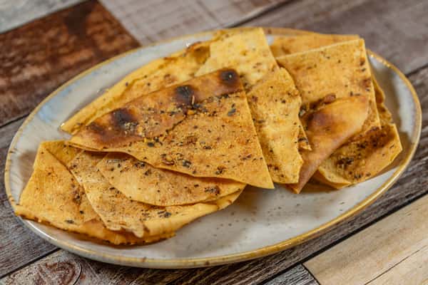 Large Tray of Crispy Pita Chips