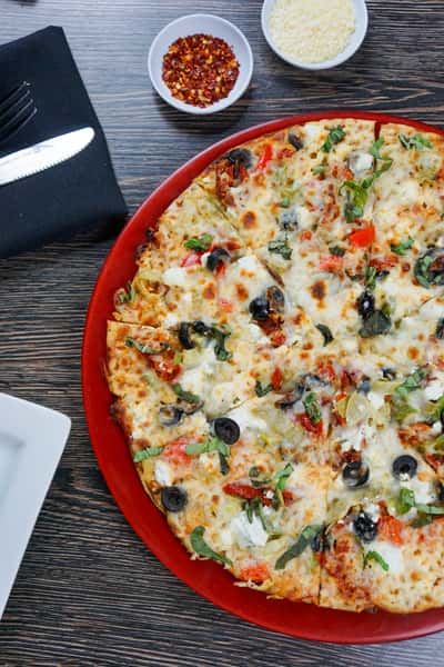 Mediterranean Pizza
