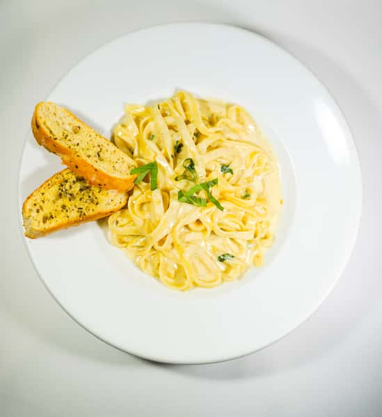 Fettuccini Alfredo