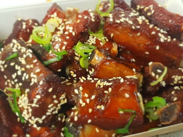 520. 【NEW】Honey Pork Ribs Bento 蜜汁排骨盒飯