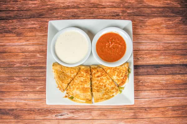 🐥1/2 Chicken Quesadilla