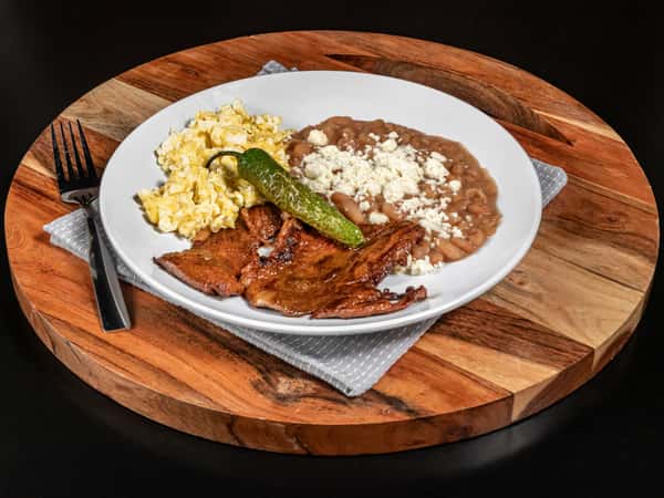 Carne Asada Y Huevos