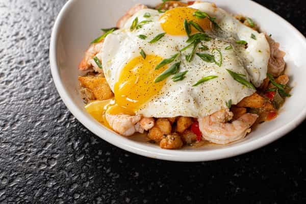 SHRIMP N GRITS