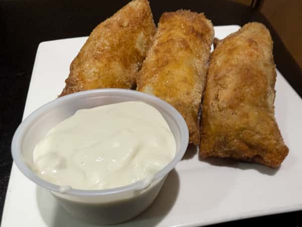 Buffalo Chicken Egg Rolls