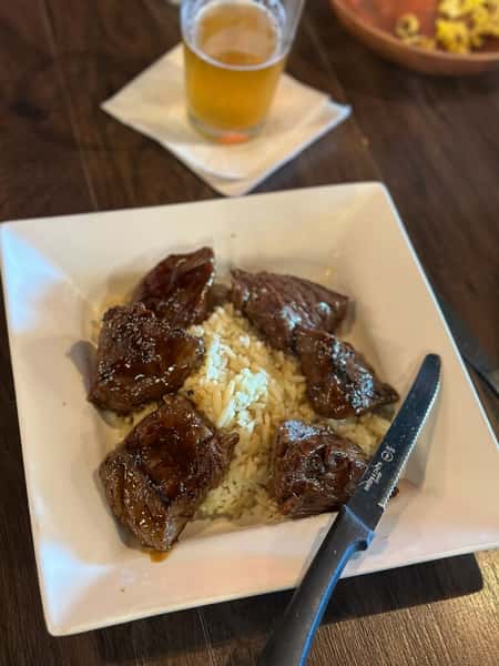 Marinated Grilled Steak Tips