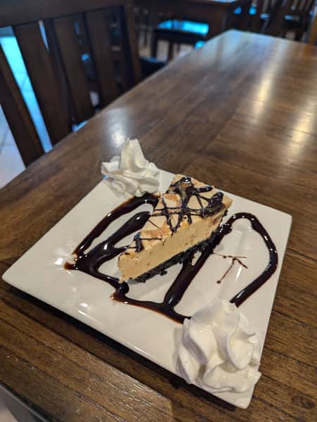 Peanut butter pie