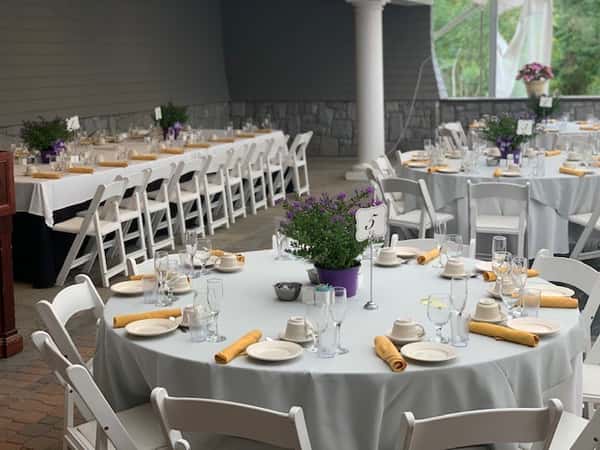 table setting outdoors