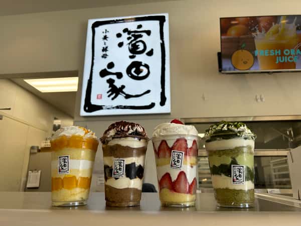 Four varities of Cake in a Cup