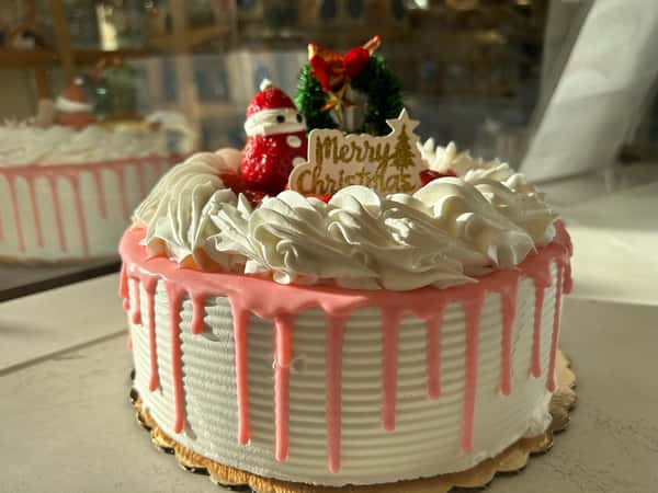 Christmas Strawberry Shortcake