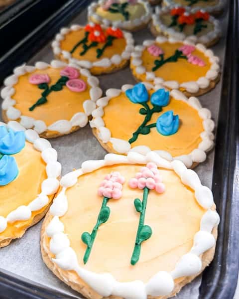 cakes