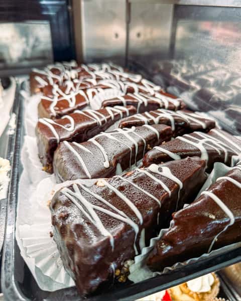 cake slices