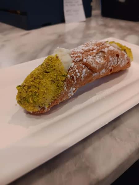 Cannoli