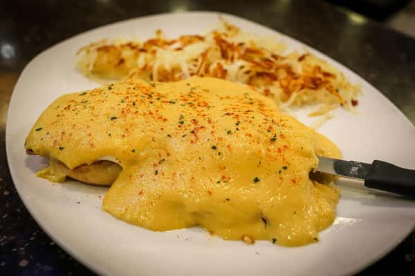 Eggs Benedict