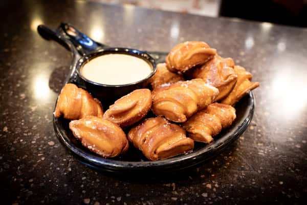 Pretzel Bites