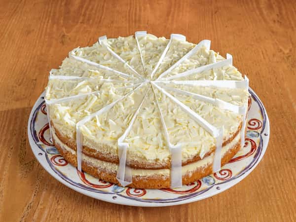 Limoncello Cake