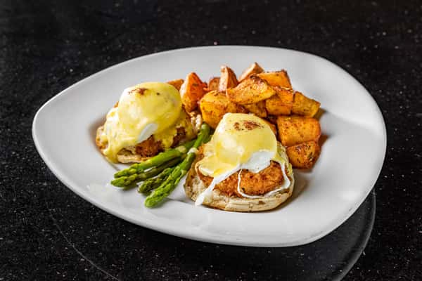 Blue Crab Cake Benedict