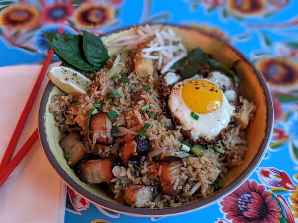 Khao Phat Muu Krob