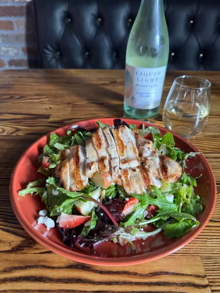 *SPRING CHEF SPECIAL* Tropical Salad