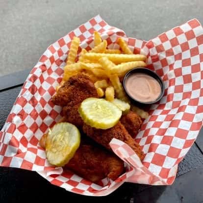 Little Lou's Hot Chicken