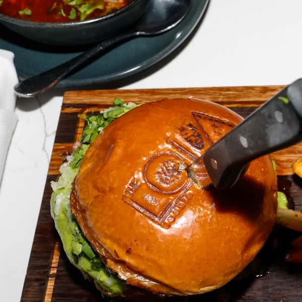 Hoboken Location- Da Lola Burger