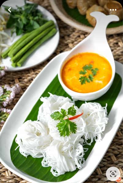 KANOOM JEEN NAM YA PLA