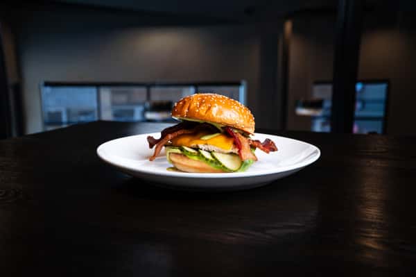 CHICKEN CLUB