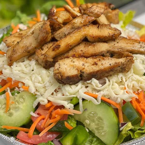 Garden With Grilled Chicken & Mozzarella