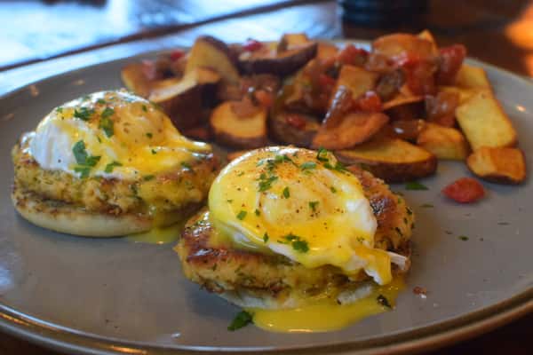 Crab Cake Benedict