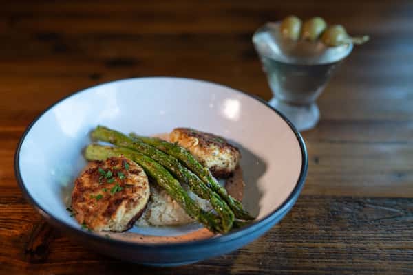 Maryland Style Crab Cakes