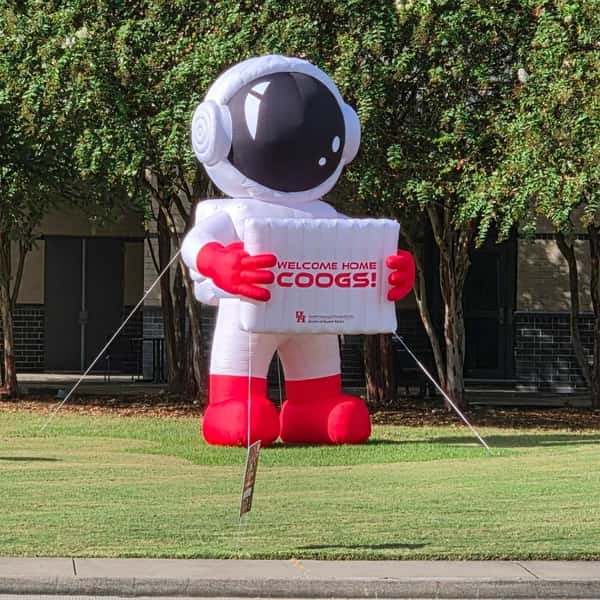 Welcome back Coogs!