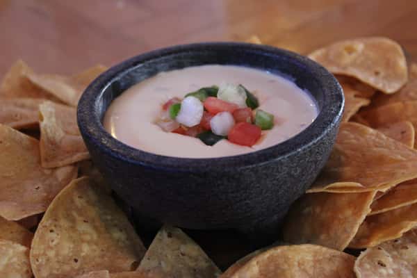 Chips & Queso