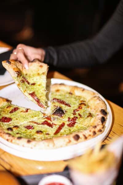 Pesto & Sundried Tomato Pizza