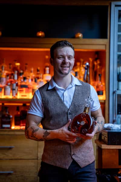 bartender