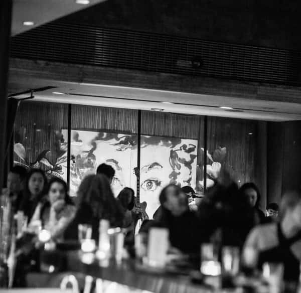 dining b&w