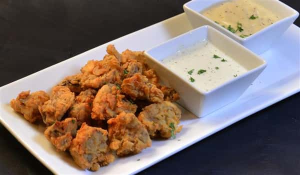 fried okra with dipping sauce