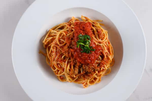 Spaghetti and Tomato Sauce
