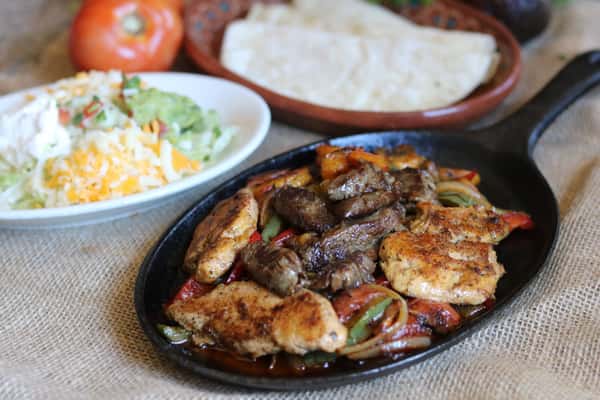Trio Fajitas