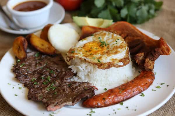 Bandeja Paisa con carne asada(GF)