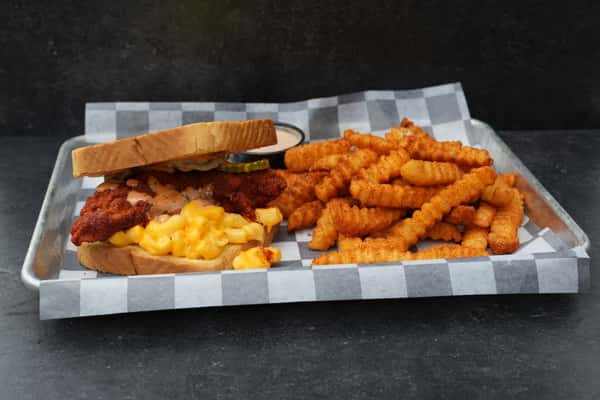 THE MAC SANDO W FRIES