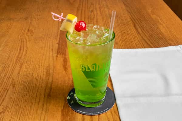 leprechaun cocktail at traditional Irish pub & caterer in Spokane, WA