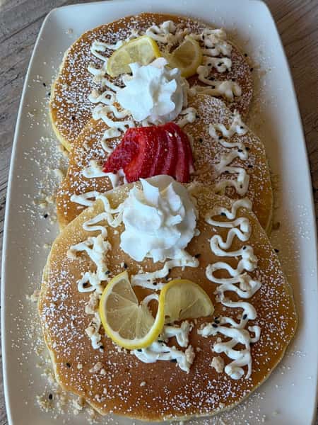 LEMON RICOTTA PANCAKES