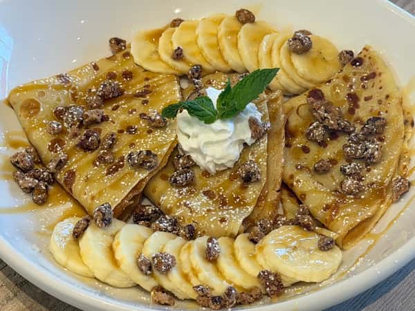 SALTY CARAMEL CREPES