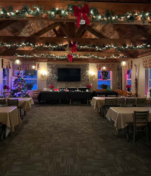 dining room at Christmas time