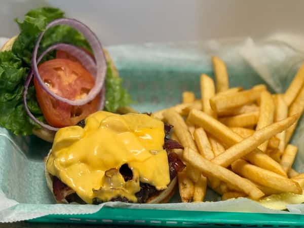Bacon Cheeseburger